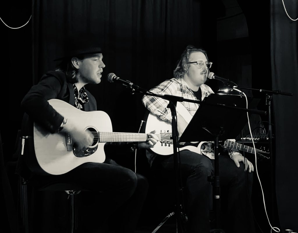 Acoustic Flashback Credits: