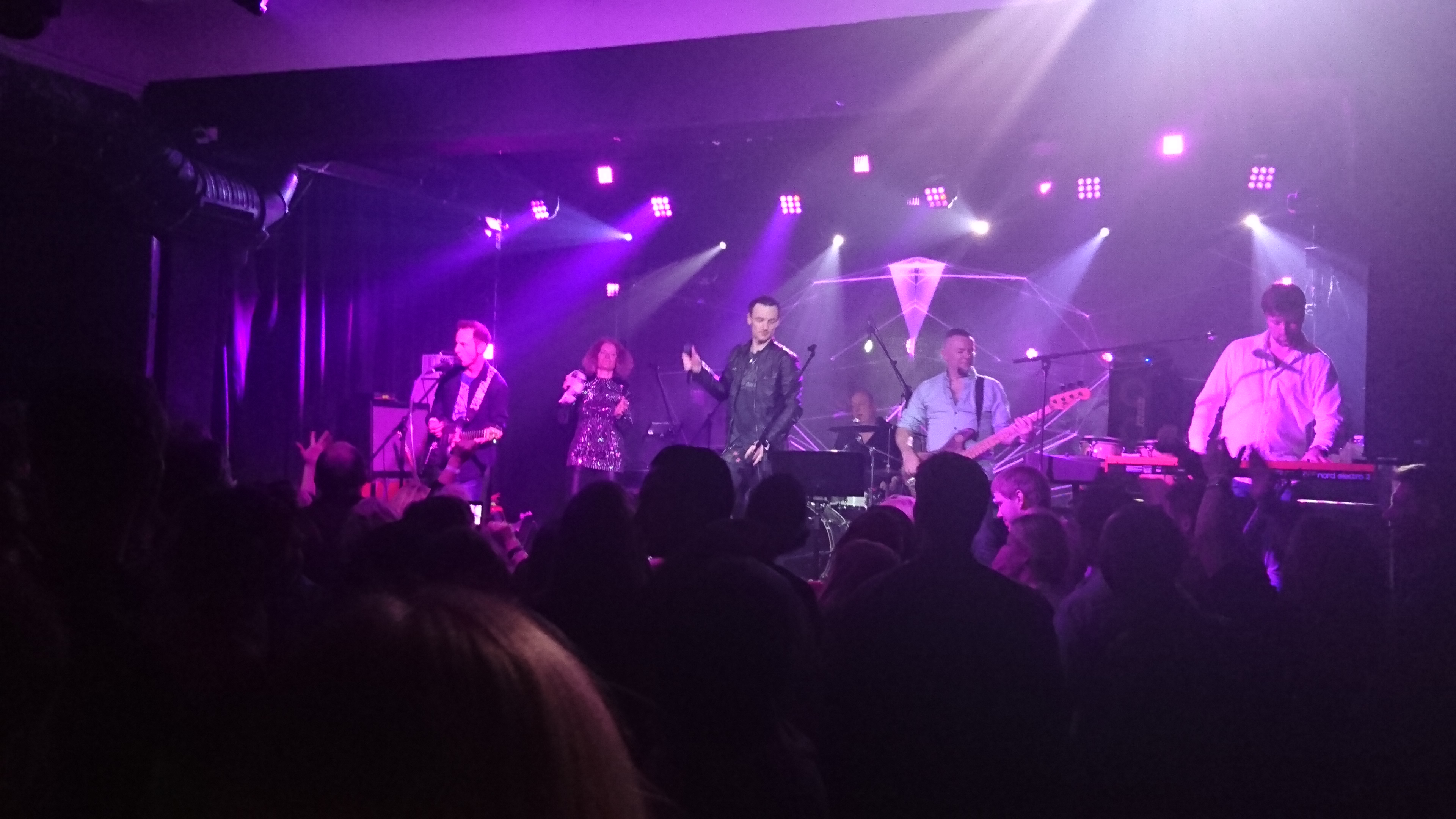 Blaze of Glory - a tribute to Bon Jovi  Credits: