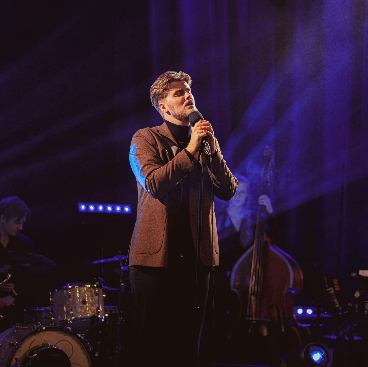 Elias Salbu Credits: