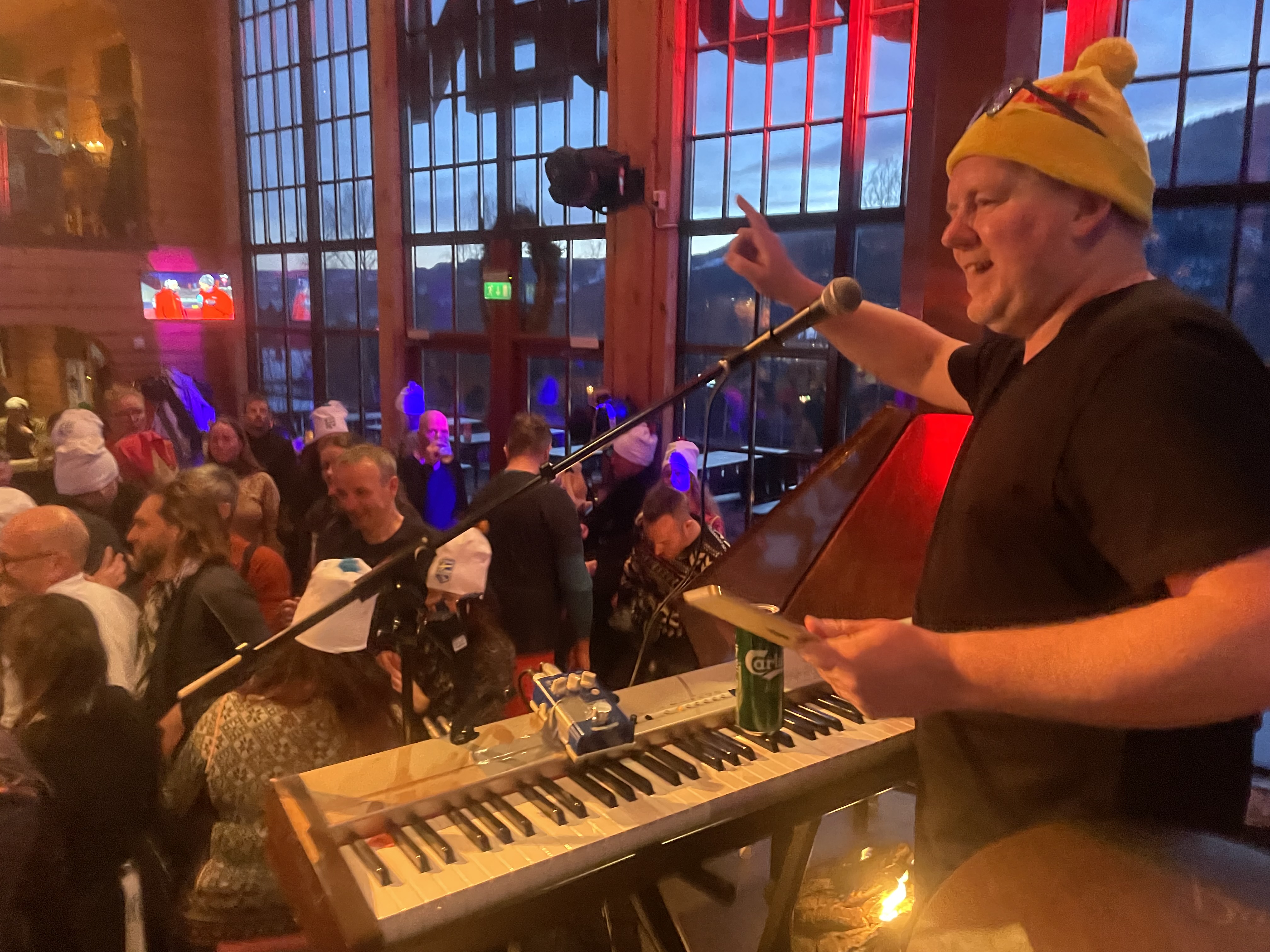 Hvermannsen Credits: