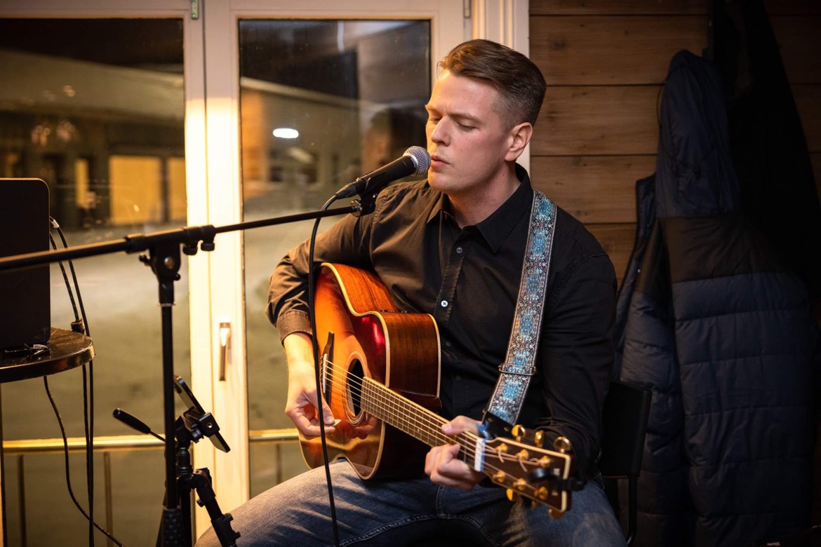 Lars Lillebo Tøraasen  Credits: