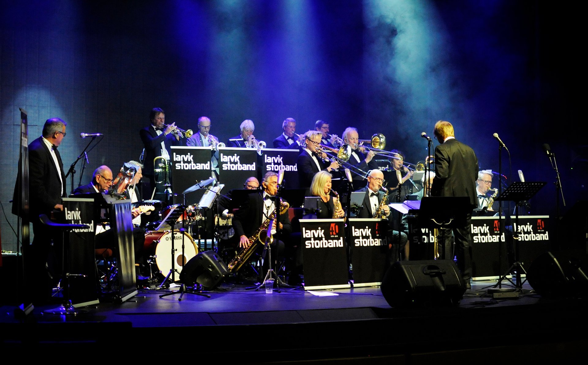 Larvik Storband Credits: