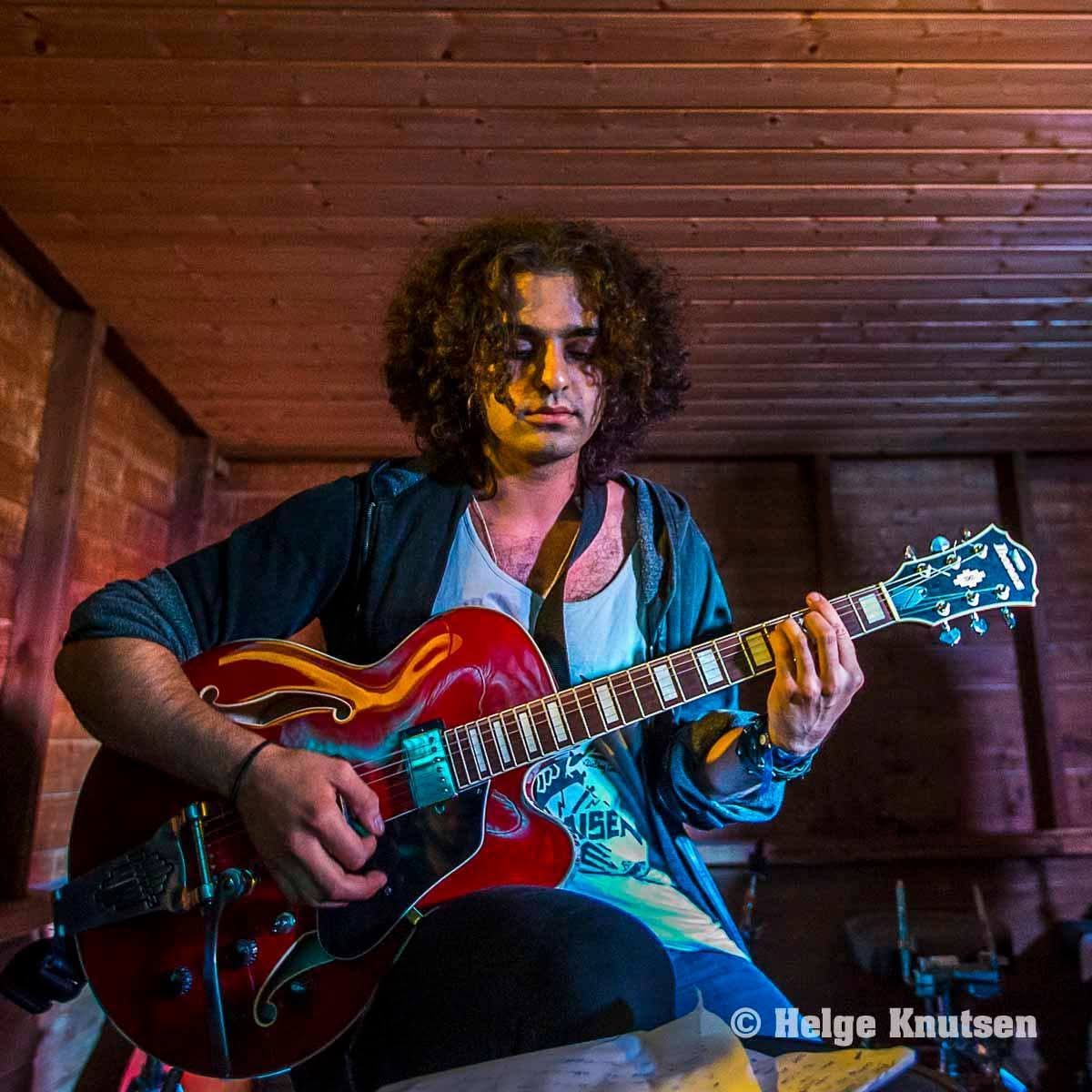 Navid Hanjani Credits: