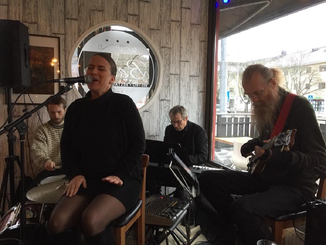 Ralph Peterson Experience Credits: