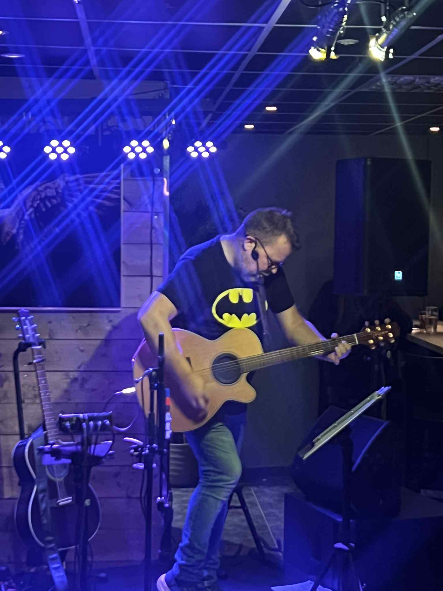 Trubadur Håvard Høgstad Credits: